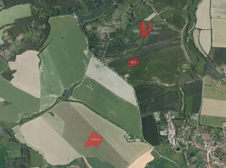 Prodej pozemku, zemědělská půda, 21 681 m² obrázek