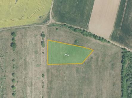 Prodej pozemku pro komerční výstavbu, 6 725 m²