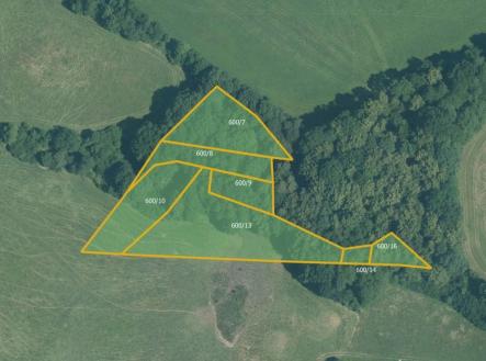 Prodej pozemku, trvalý travní porost, 14 613 m²