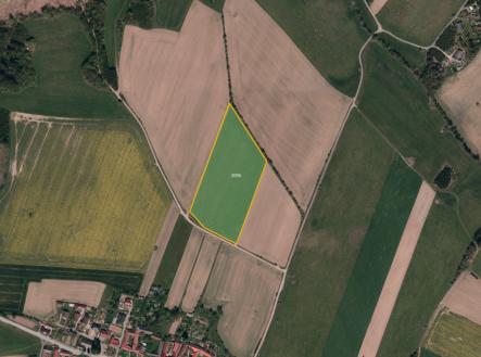 Prodej pozemku, zemědělská půda, 27 304 m² obrázek