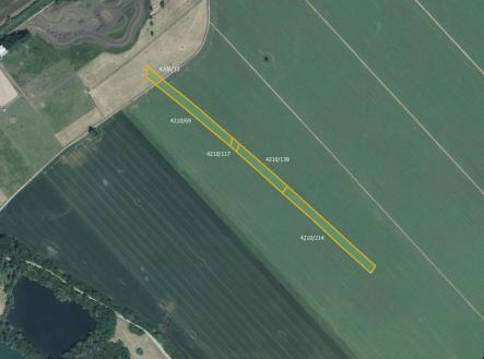 Prodej pozemku, zemědělská půda, 29 367 m² obrázek