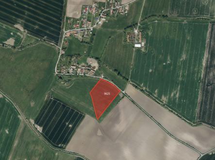 Prodej pozemku, trvalý travní porost, 32 666 m²
