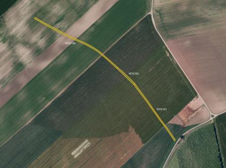 Prodej pozemku, zemědělská půda, 3 277 m²