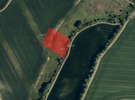 Prodej pozemku, zemědělská půda, 7 967 m²