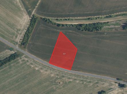 Prodej pozemku, zemědělská půda, 8 215 m²
