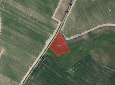 Prodej pozemku, trvalý travní porost, 6 872 m²