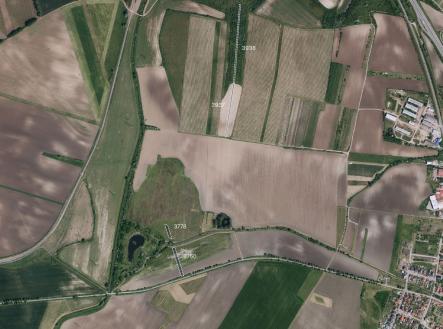 Prodej pozemku, zemědělská půda, 5 778 m²