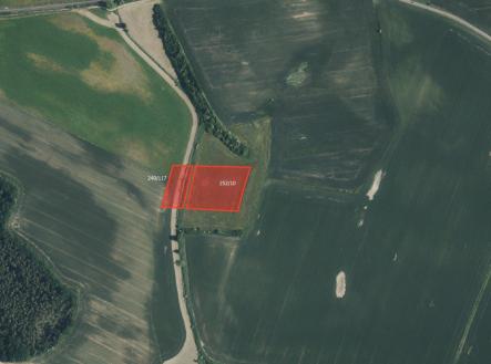 Prodej pozemku, zemědělská půda, 10 025 m² obrázek