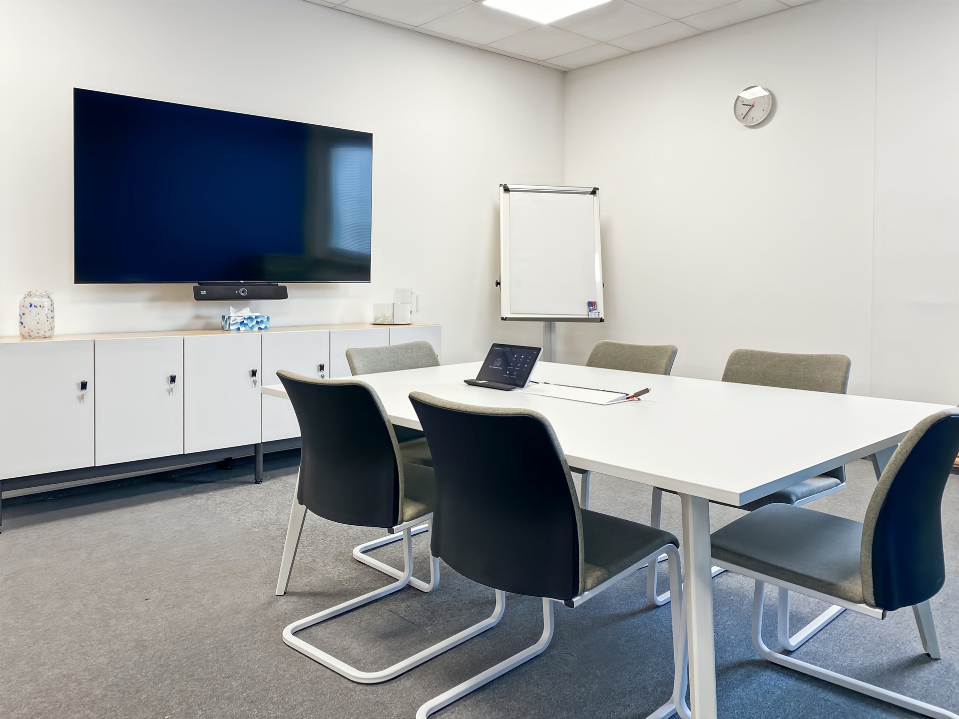 HQ_Ostrava, Laso_Czech Republic_Centre 8937_Meeting Room 3