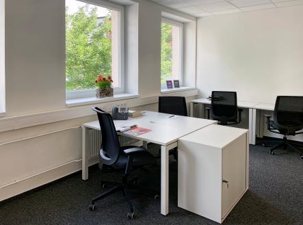 Pronájem kanceláře, 60 m²