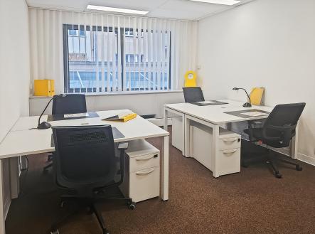 Pronájem kanceláře, 120 m²