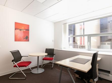 Pronájem kanceláře, 110 m²