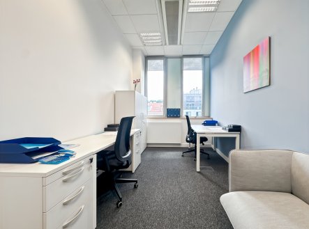 Pronájem kanceláře, 75 m² - Praha - Karlín