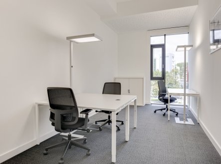 Pronájem kanceláře, 60 m² - Praha - Holešovice