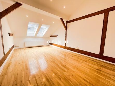 Pronájem bytu, 3+kk, 121 m²