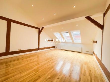 Pronájem bytu, 3+kk, 121 m²