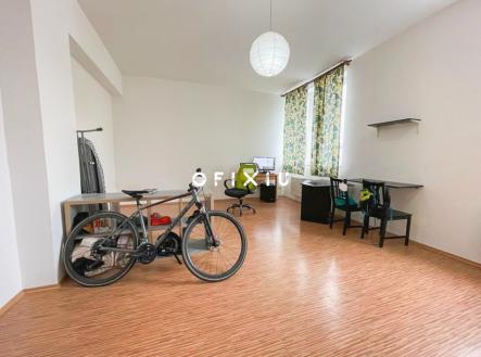 Pronájem bytu, 1+kk, 36 m²