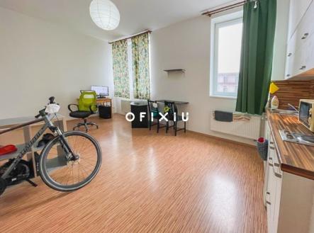 Pronájem bytu, 1+kk, 36 m²