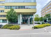 Pronájem kanceláře, 742 m²