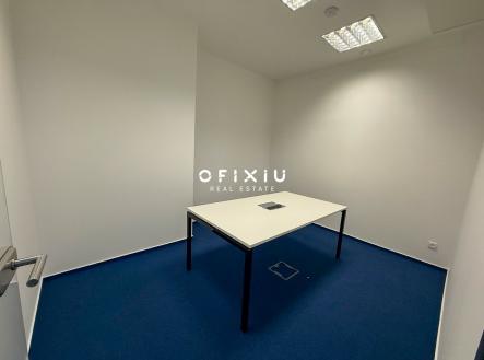 Pronájem kanceláře, 149 m²