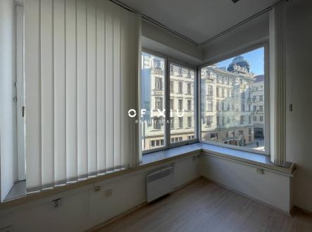 Pronájem kanceláře, 26 m²