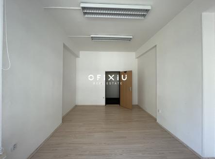 Pronájem kanceláře, 26 m²