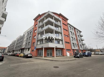 Pronájem kanceláře, 143 m²