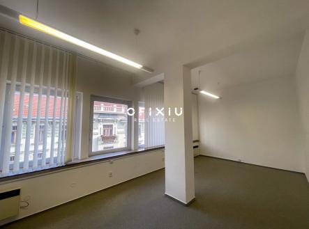 Pronájem kanceláře, 26 m²