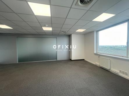 Pronájem kanceláře, 132 m²