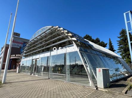 Pronájem obchodní prostor, 400 m²