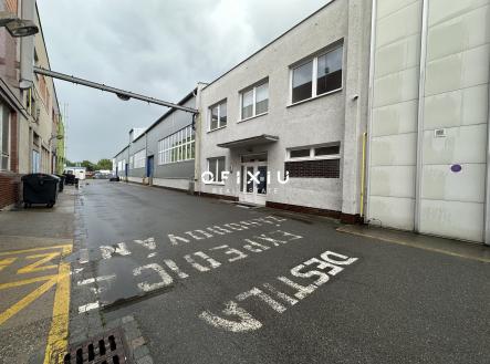 Pronájem komerčního objektu, sklad, 1 183 m²