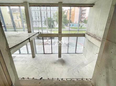 Pronájem obchodní prostor, 160 m²