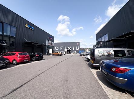 Pronájem obchodní prostor, 505 m²