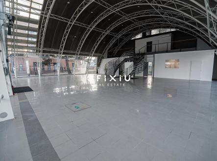 Prodej obchodní prostory, 400 m²