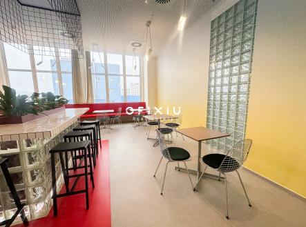 Pronájem kanceláře, 100 m²