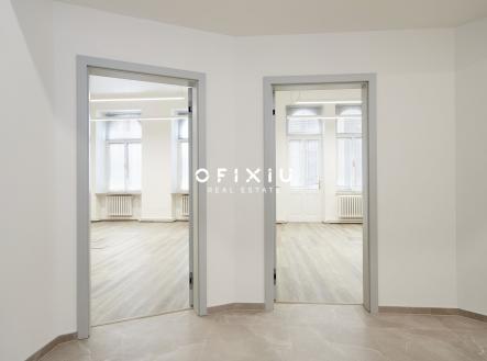 Pronájem kanceláře, 167 m²