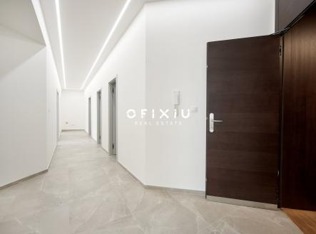 Pronájem kanceláře, 167 m²