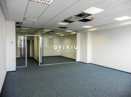 Pronájem kanceláře, 187 m²