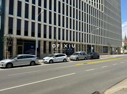 Pronájem obchodní prostor, 123 m²