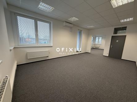 Pronájem kanceláře, 120 m²