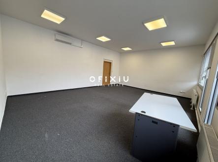 Pronájem kanceláře, 45 m²