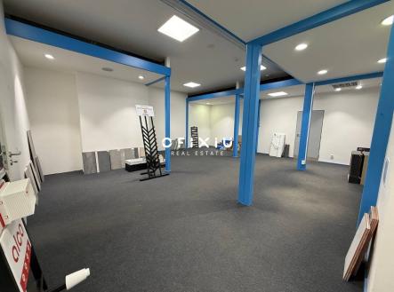 Pronájem obchodní prostor, 367 m²