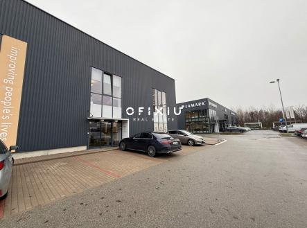 Pronájem obchodní prostor, 367 m²