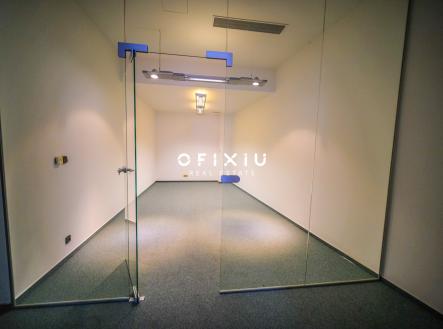 Pronájem kanceláře, 86 m²