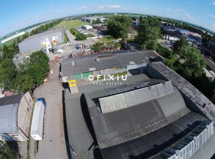 Pronájem komerčního objektu, sklad, 584 m²