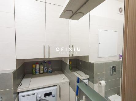 Pronájem bytu, 1+kk, 37 m²