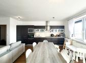 Pronájem bytu, 3+kk, 103 m²