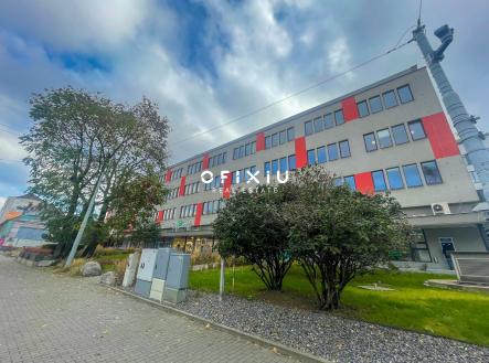 Pronájem kanceláře, 106 m²