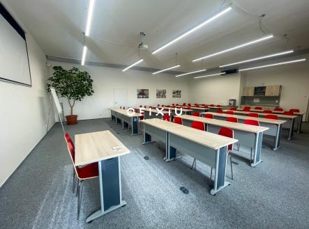 Pronájem kanceláře, 106 m²