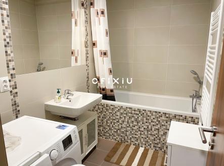 Pronájem bytu, 2+kk, 64 m²